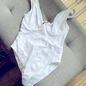 Peek & Beau swimsuit 34g